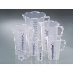 Bicchiere graduato (polipropilene) Bicchiere graduato (polipropilene)