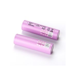 Efest 18650 3000mah 30EF 30A Batterie Efest 18650 3000mah 30EF 30A Batterie