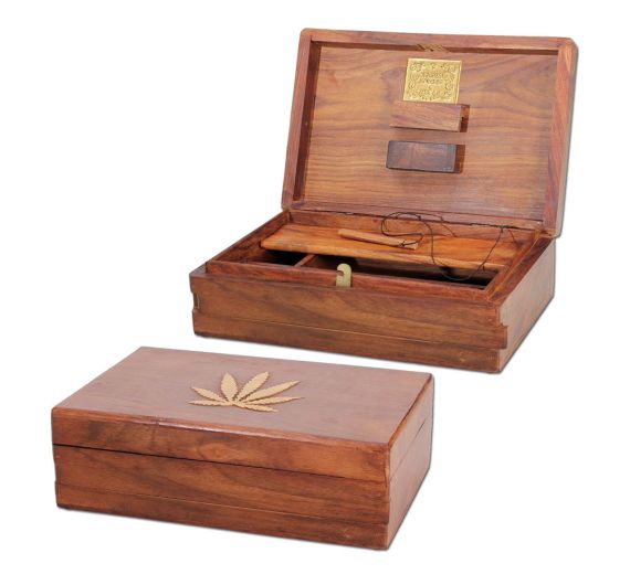 Kavatza - Leaf Holzdose mit Geheimverschluss